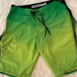 Billabong Platinum Recycler shorts NWOT